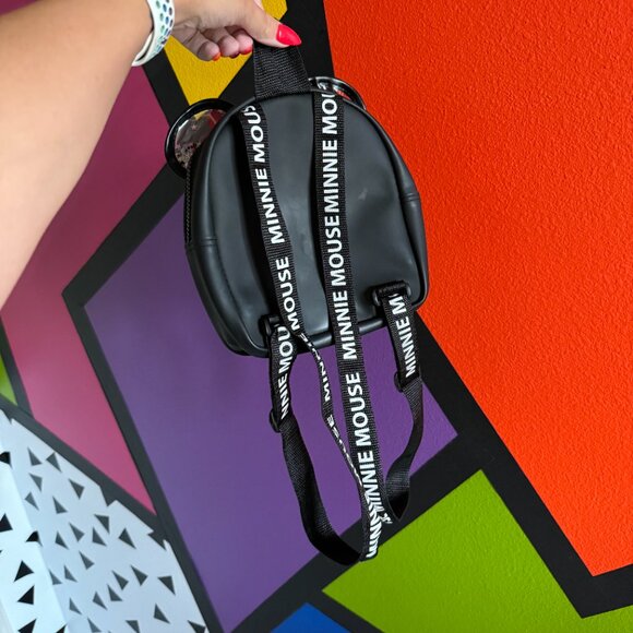 Disney Minnie Mouse Mini Backpack Limited Released - Picture 5 of 6